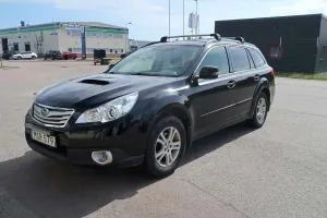 Subaru Outback 2011